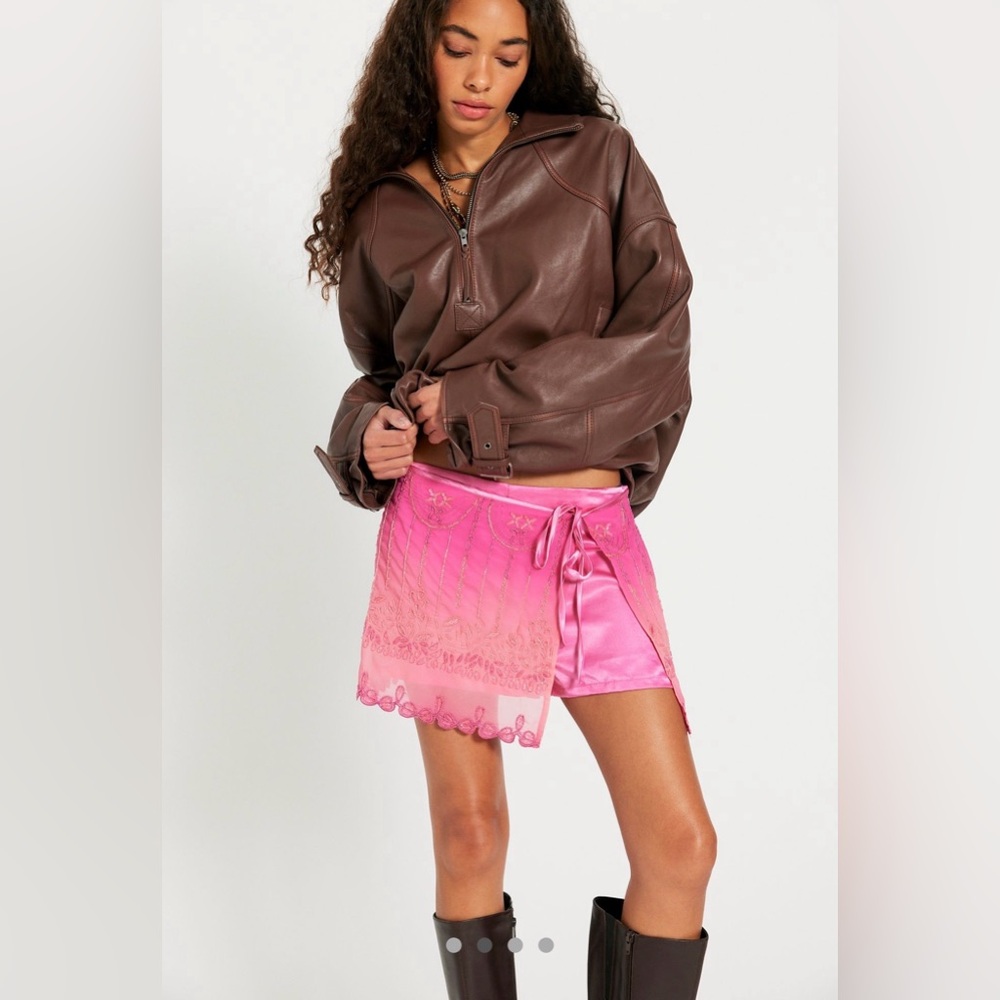 NWT FREE PEOPLE LALA BEADED SKORT 🩷